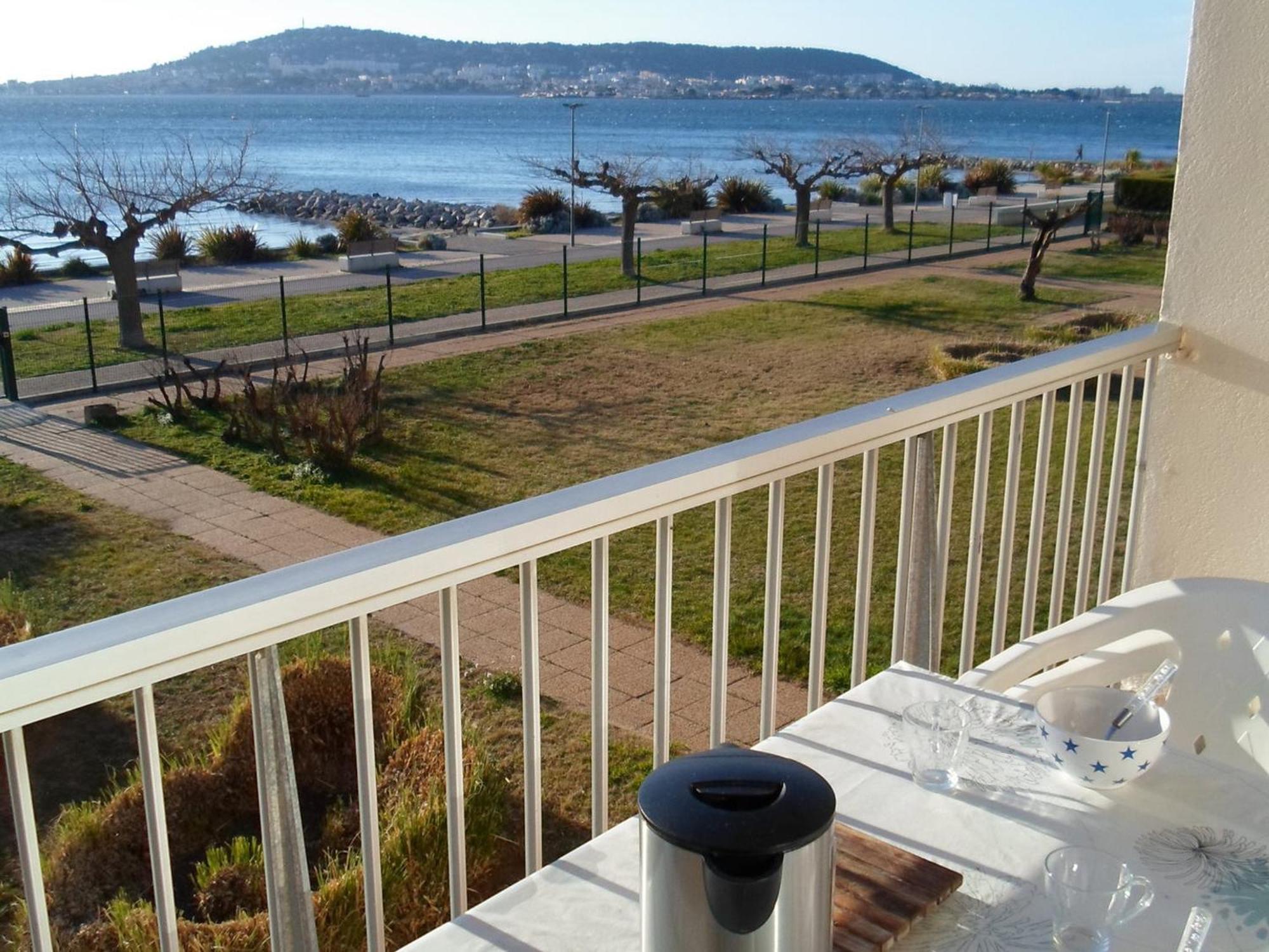 Appartement 2 Etoiles Proche Thermes, Animaux Admis - Fr-1-503-20 Balaruc-les-Bains Exterior photo